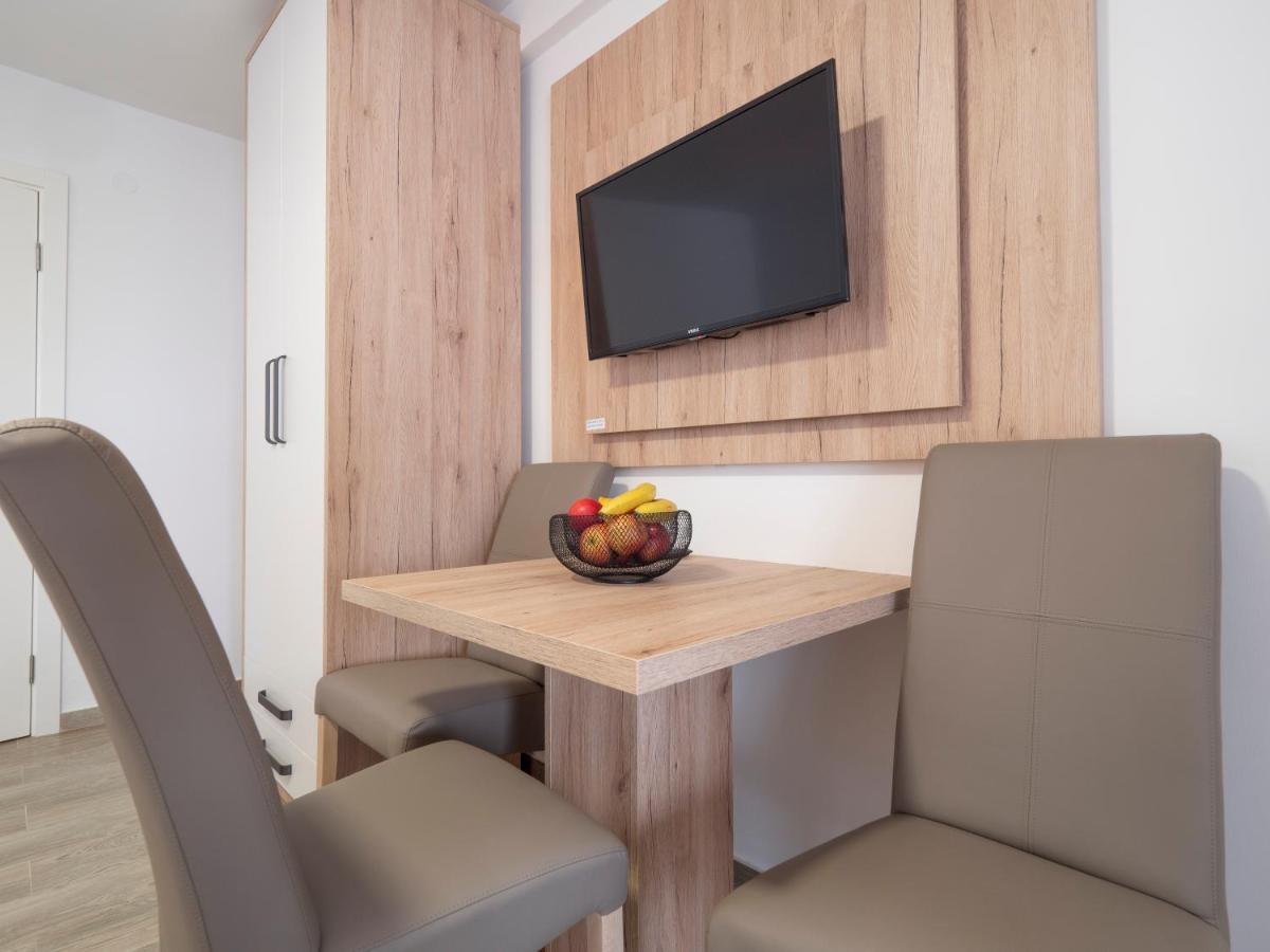 Studio Apartments Marea 2 Budva Eksteriør billede