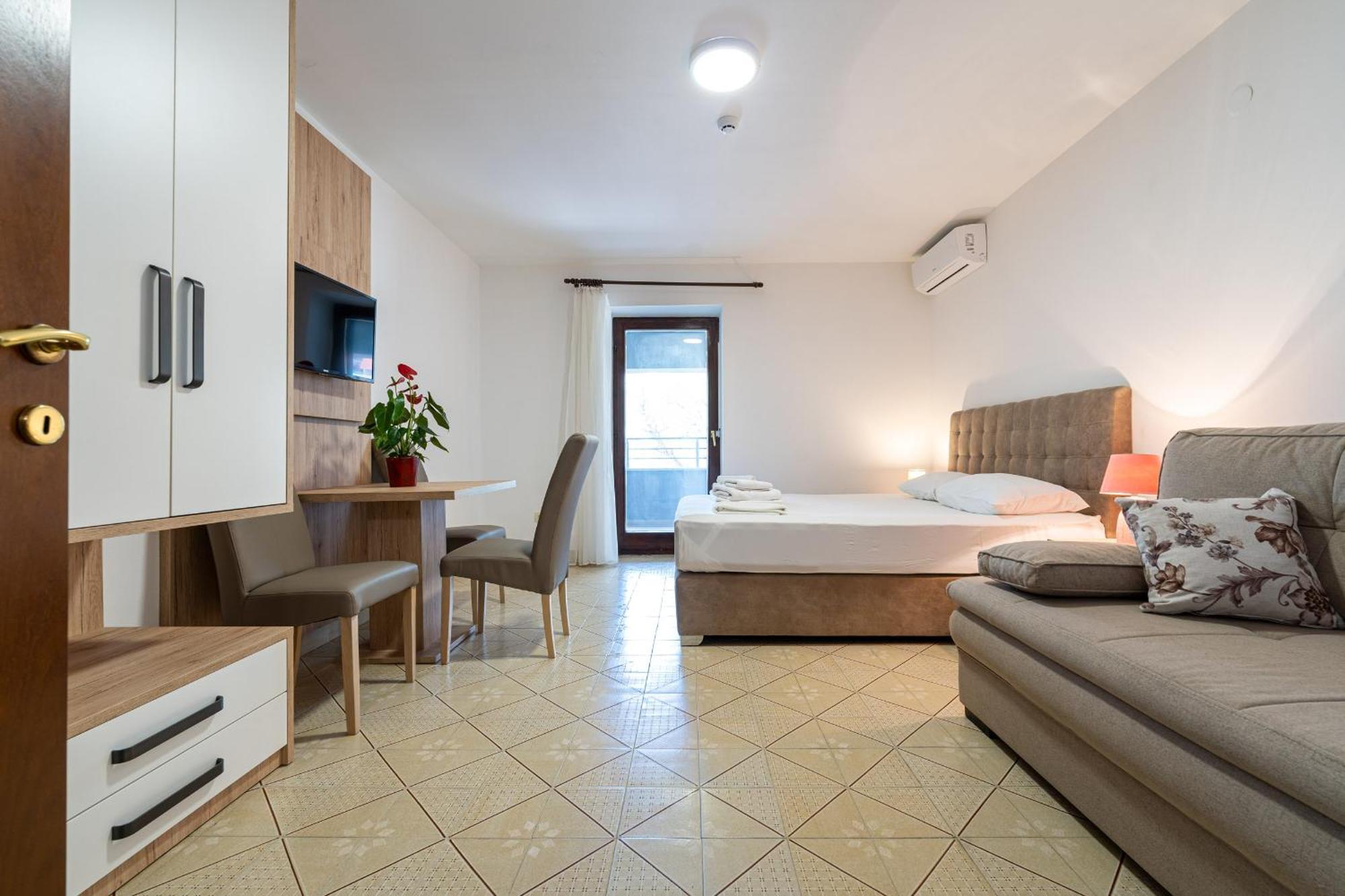Studio Apartments Marea 2 Budva Værelse billede
